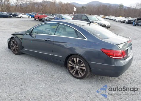 2014 Mercedes-Benz E 350 4Matic из США, поврежденный, VIN WDDKJ8JB5EF242605
